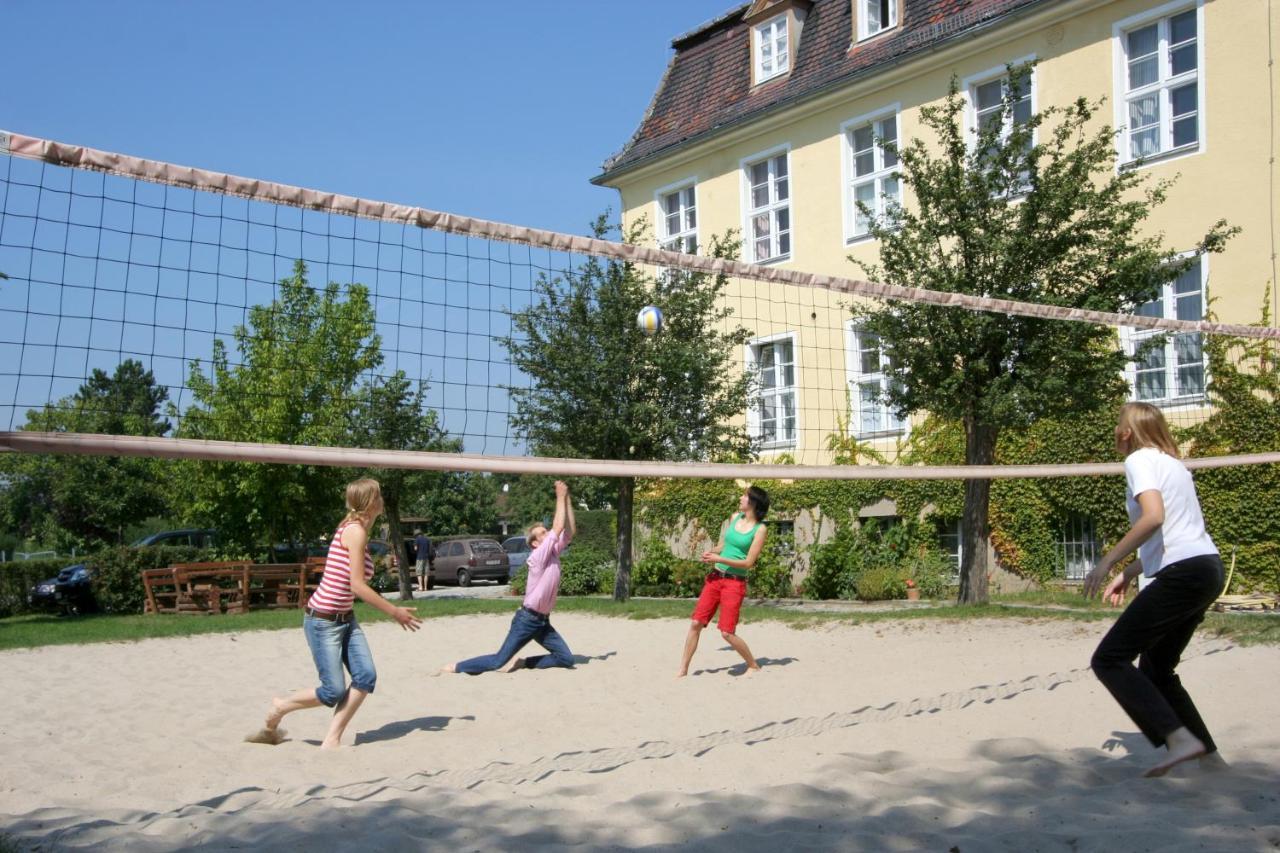 Familien- Und Freizeithotel Gutshaus Petkus Zewnętrze zdjęcie